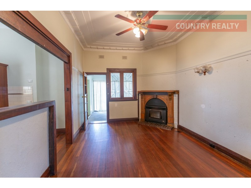 6 Newcastle Road, Northam WA 6401