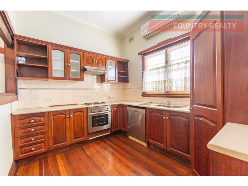 6 Newcastle Road, Northam WA 6401