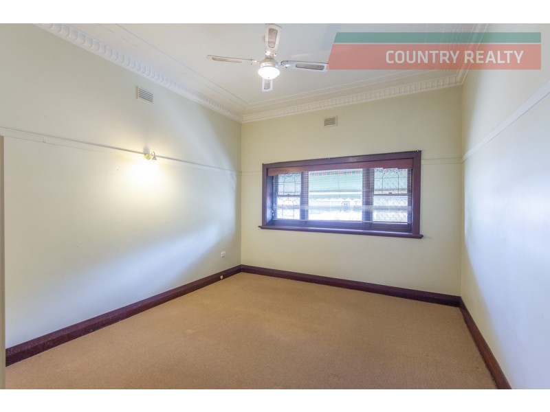 6 Newcastle Road, Northam WA 6401