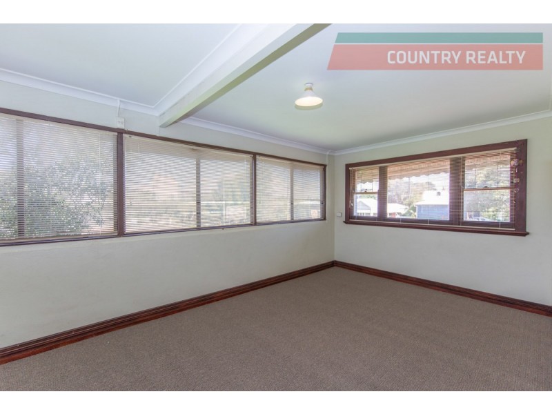 6 Newcastle Road, Northam WA 6401