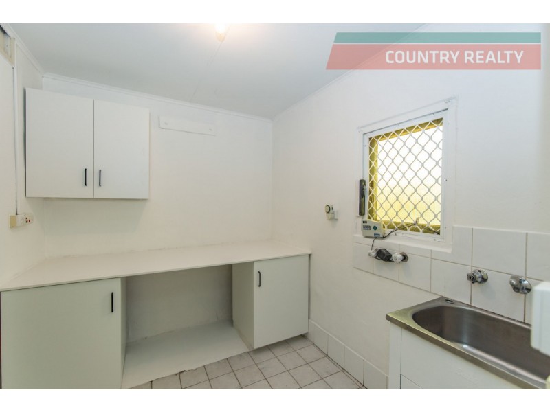 6 Newcastle Road, Northam WA 6401