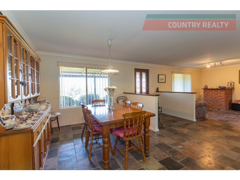 179 Julimar Road, Toodyay WA 6566