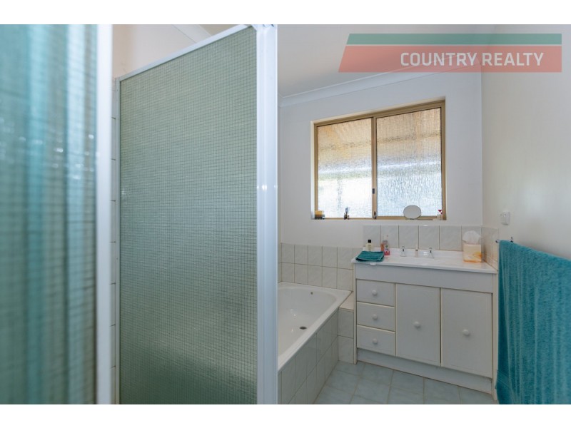 179 Julimar Road, Toodyay WA 6566