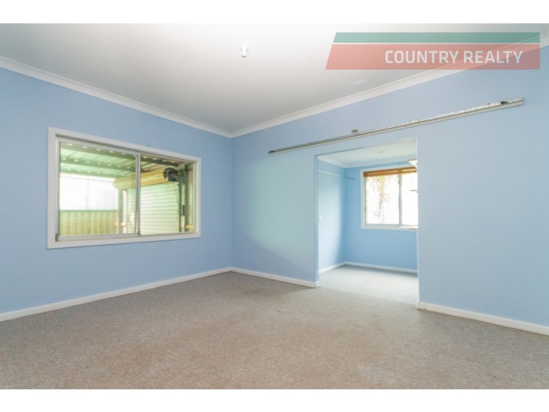 9 Kennedy Street, Northam WA 6401