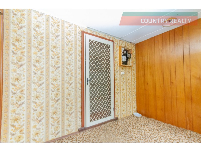 9 Kennedy Street, Northam WA 6401