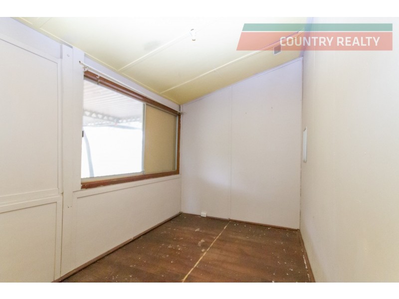 9 Kennedy Street, Northam WA 6401