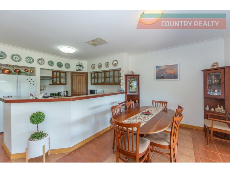 136 Beaufort Street, Toodyay WA 6566
