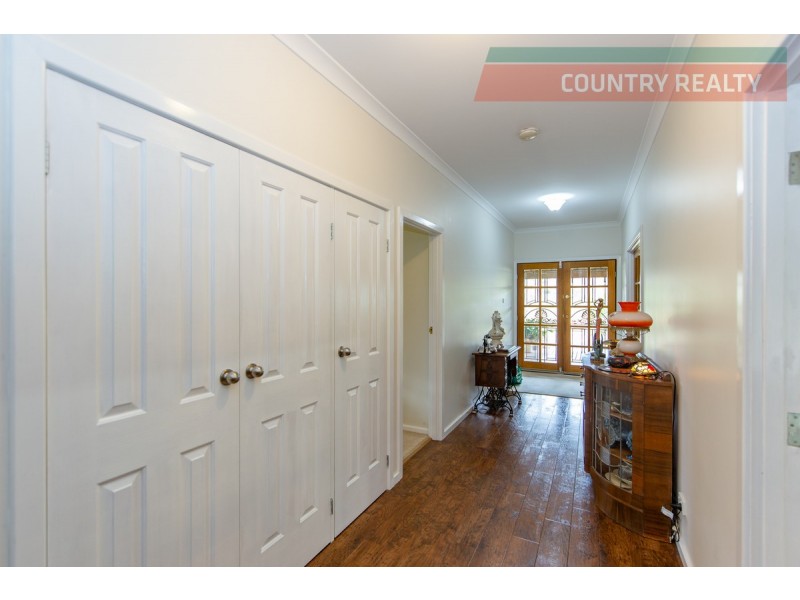 224 River Road, Toodyay WA 6566