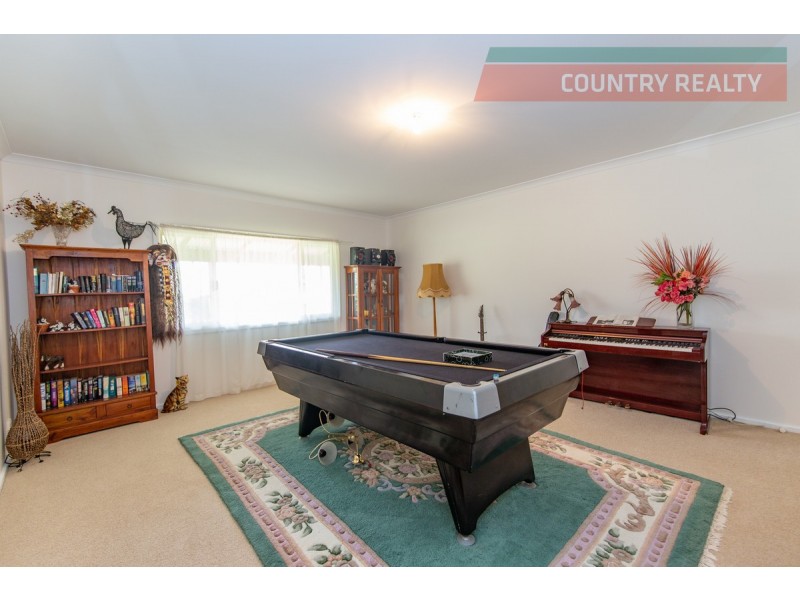 224 River Road, Toodyay WA 6566