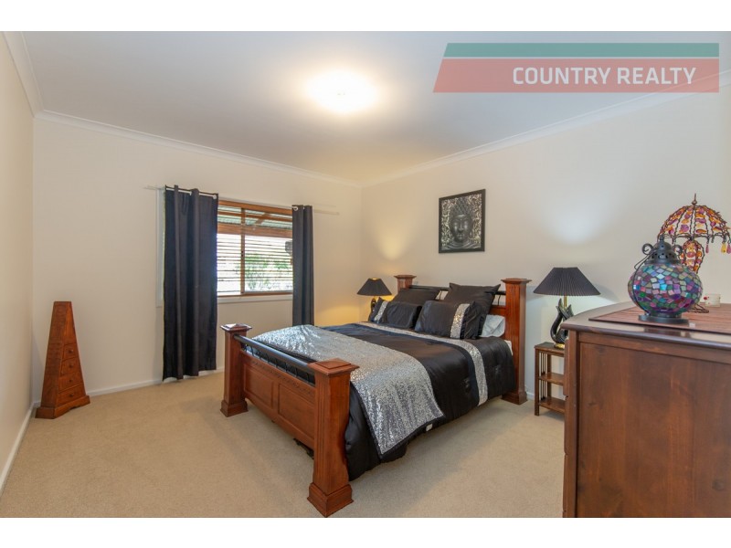 224 River Road, Toodyay WA 6566
