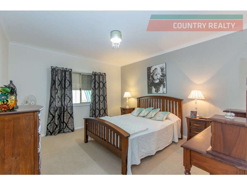 224 River Road, Toodyay WA 6566