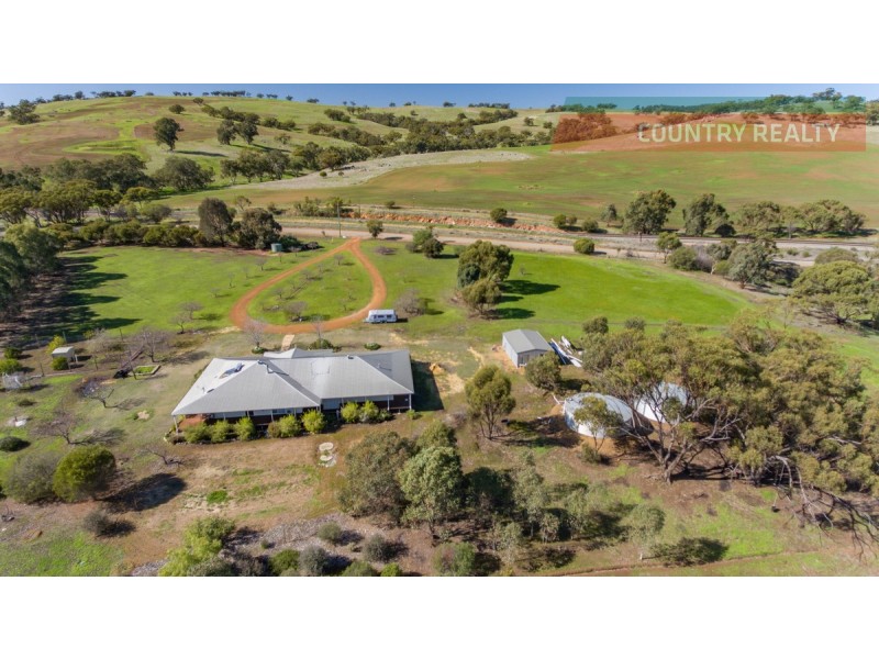 224 River Road, Toodyay WA 6566