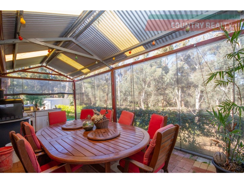 90 Darwinia Crescent, Coondle WA 6566