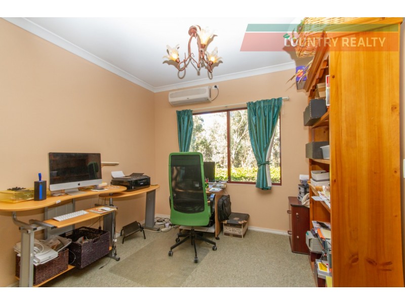 90 Darwinia Crescent, Coondle WA 6566