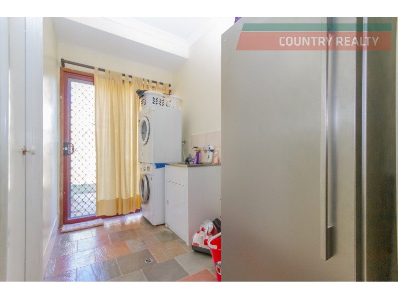 90 Darwinia Crescent, Coondle WA 6566