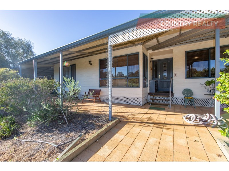 56 Telegraph Road, Toodyay WA 6566