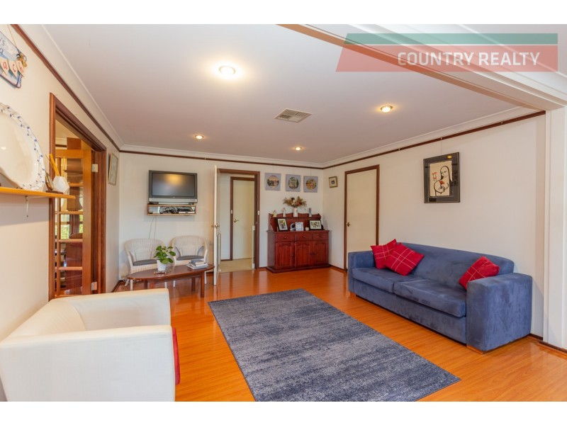 56 Telegraph Road, Toodyay WA 6566