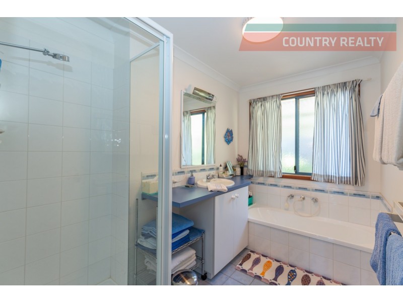 56 Telegraph Road, Toodyay WA 6566