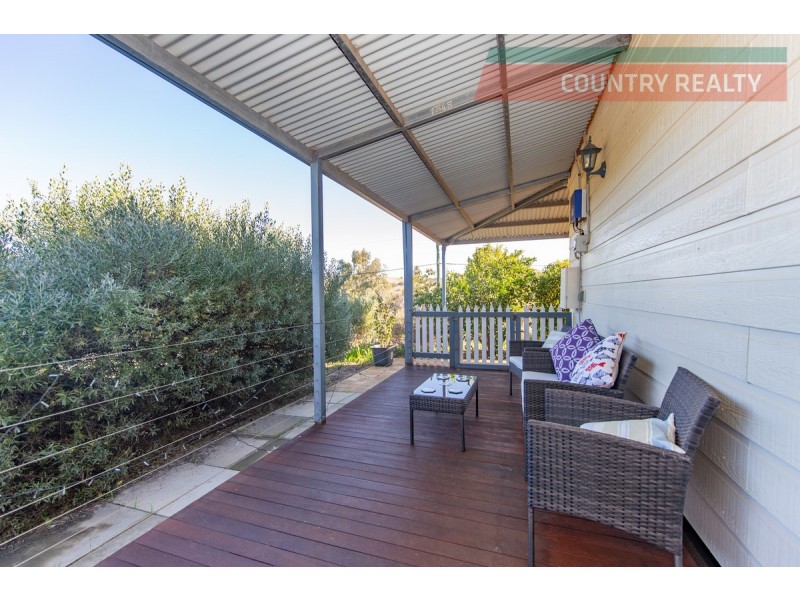 56 Telegraph Road, Toodyay WA 6566