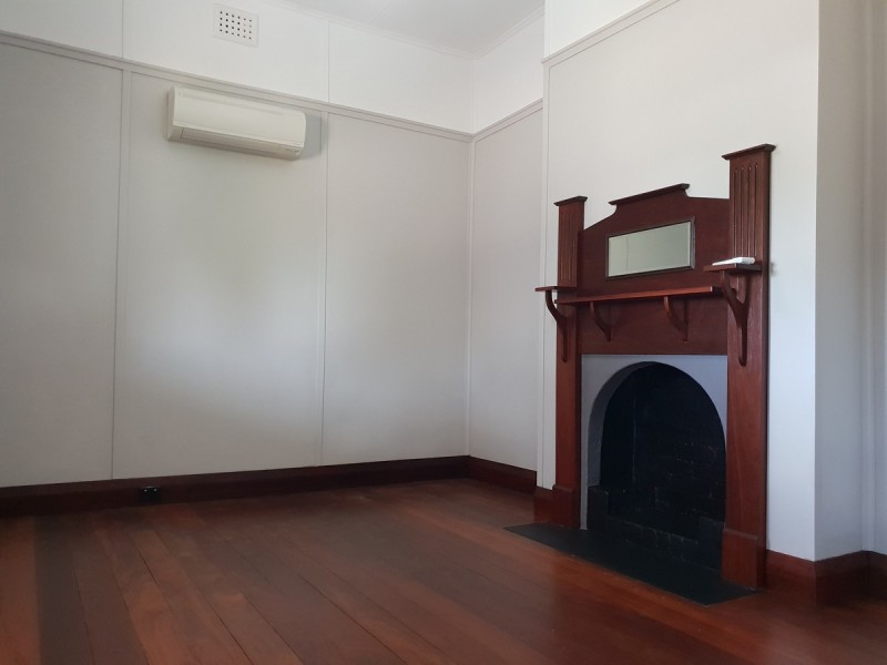 37 Hampton Street,, Northam WA 6401