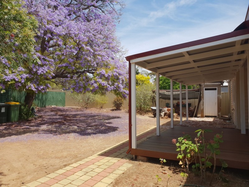 37 Hampton Street,, Northam WA 6401