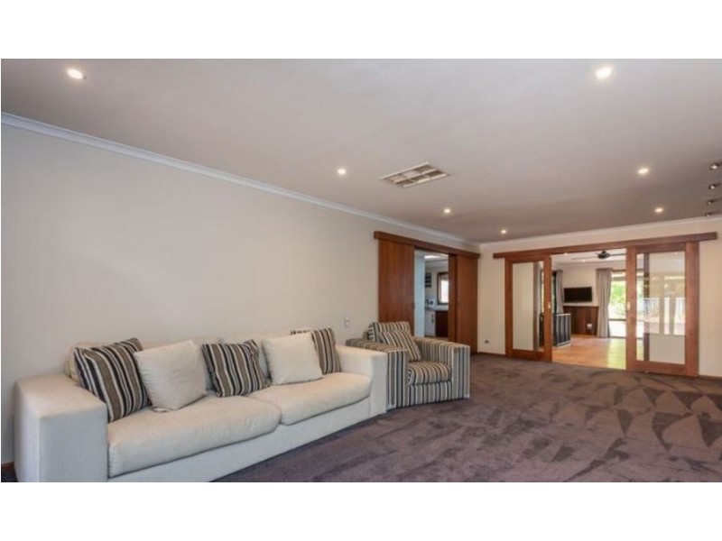 484 Chitty Road, Bakers Hill WA 6562