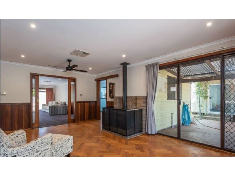 484 Chitty Road, Bakers Hill WA 6562