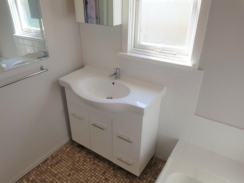 77 Hutt Street, Northam WA 6401