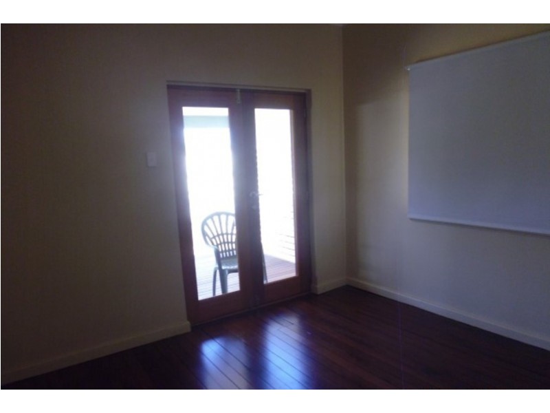 4 Enfield Terrace, Northam WA 6401