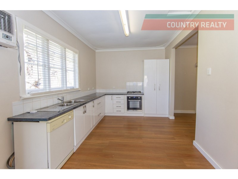 38 Wellington Street, Toodyay WA 6566
