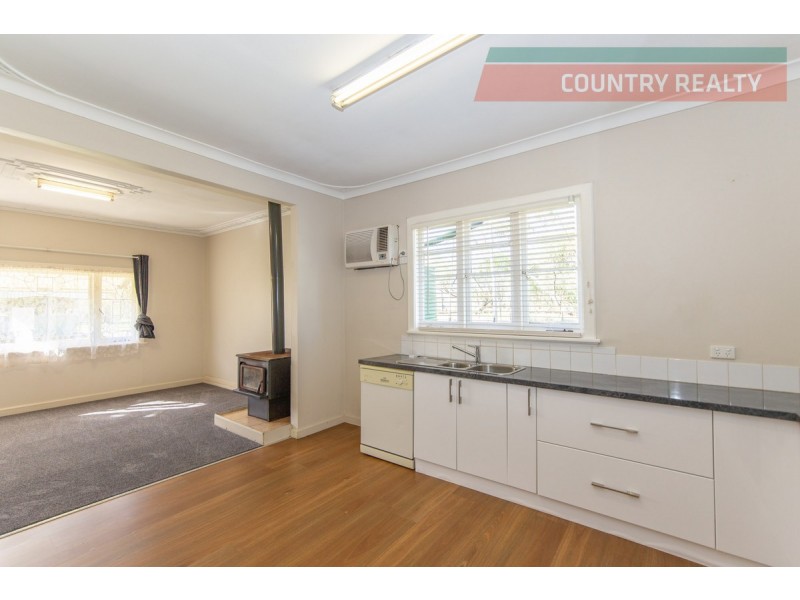 38 Wellington Street, Toodyay WA 6566