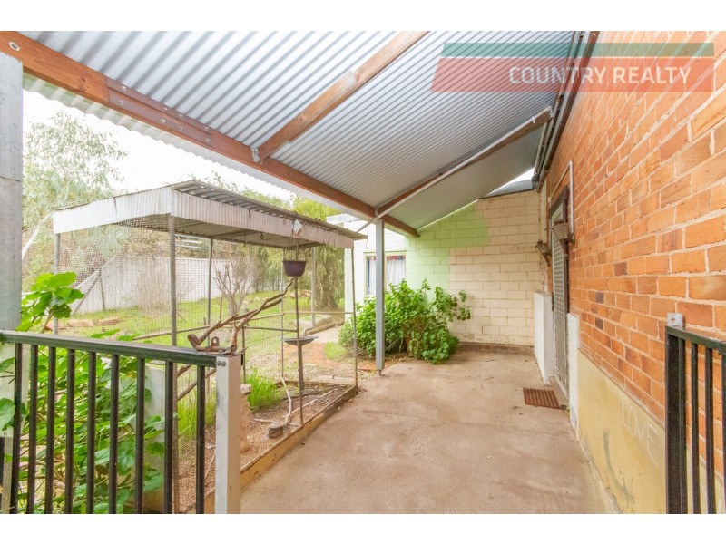 55 Lockyer Avenue, Northam WA 6401