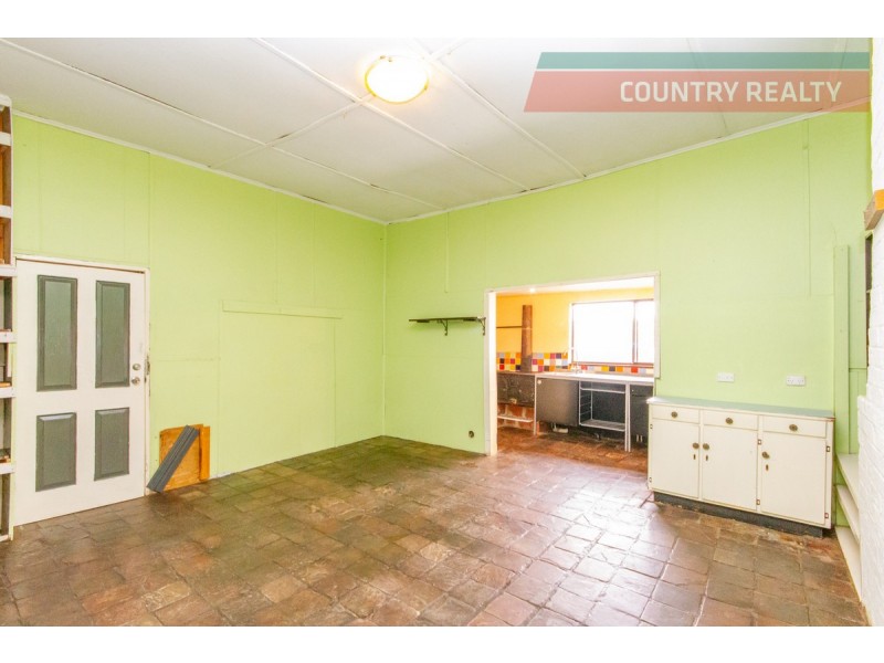 55 Lockyer Avenue, Northam WA 6401