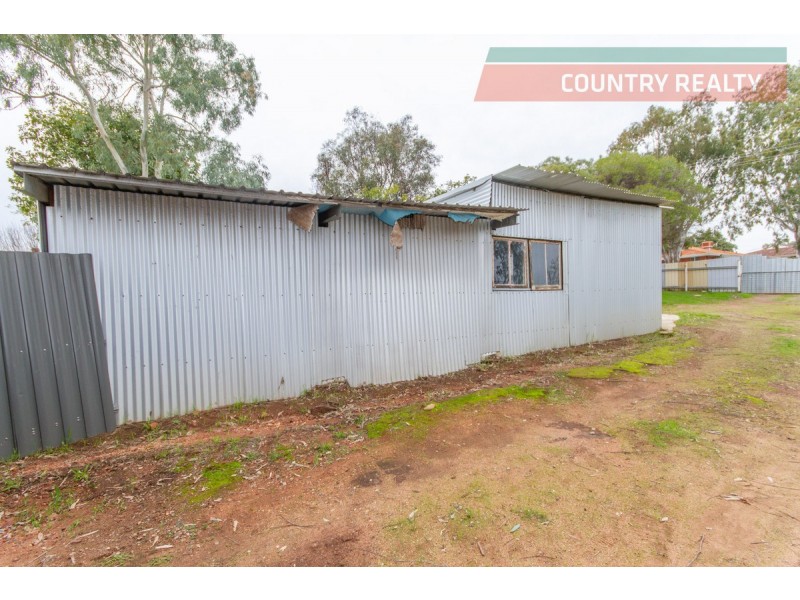 55 Lockyer Avenue, Northam WA 6401