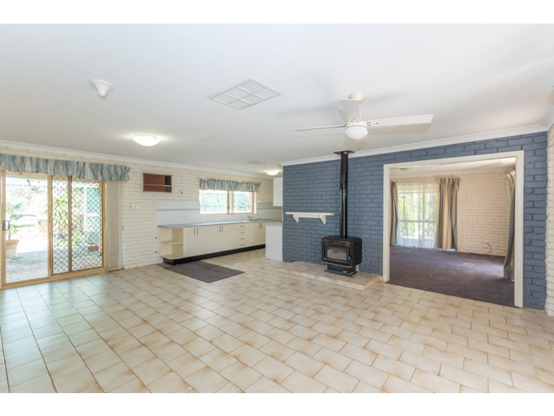 Jennacubbine WA 6401