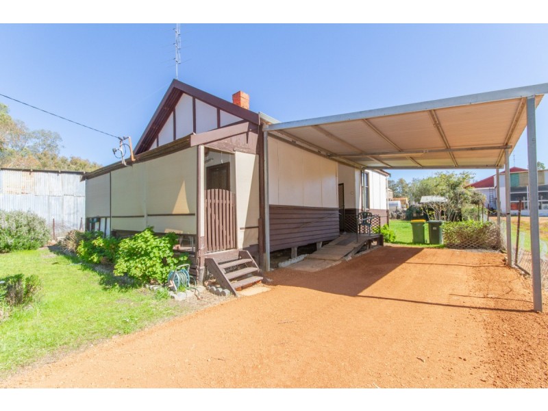 17 Monger Street, York WA 6302