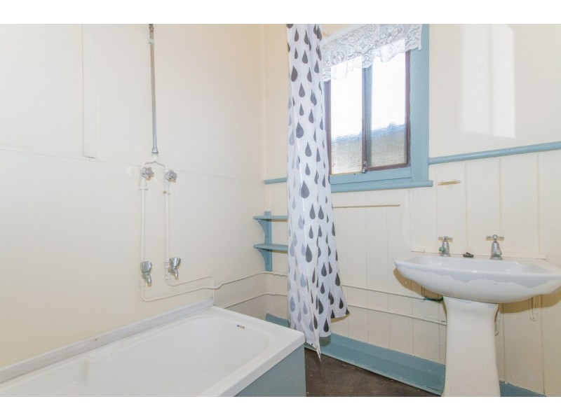 17 Monger Street, York WA 6302