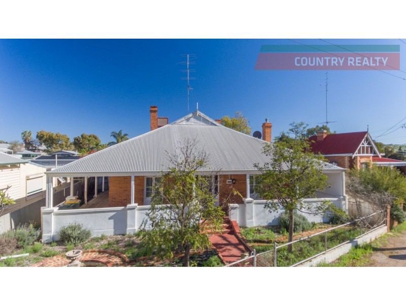 16 Hawes Street, Northam WA 6401