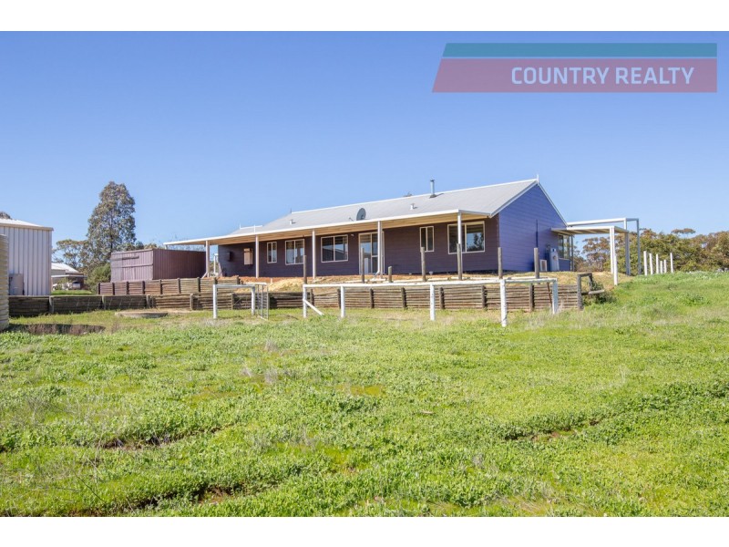 13 Walkey Close, Toodyay WA 6566