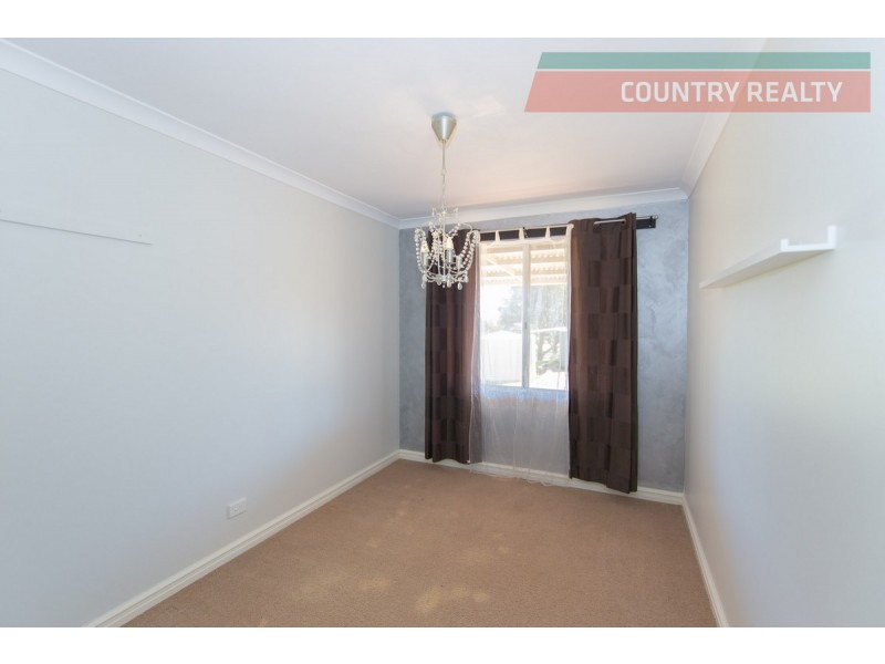 13 Walkey Close, Toodyay WA 6566