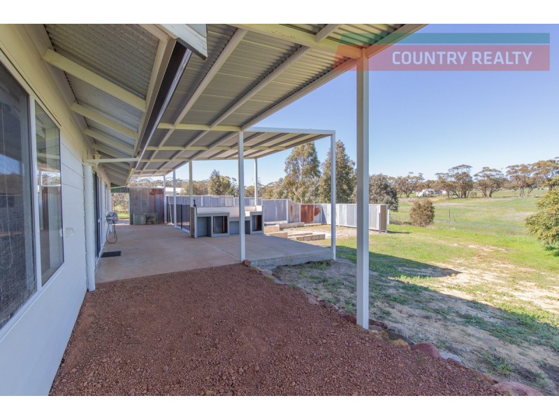 13 Walkey Close, Toodyay WA 6566