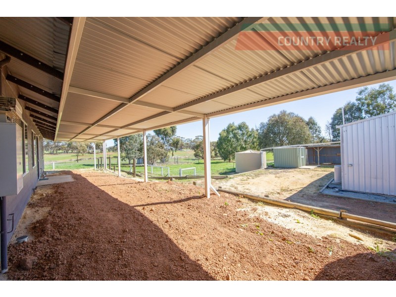 13 Walkey Close, Toodyay WA 6566