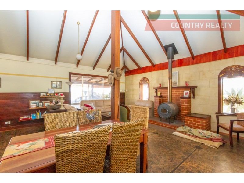 8 Acacia Close, Toodyay WA 6566