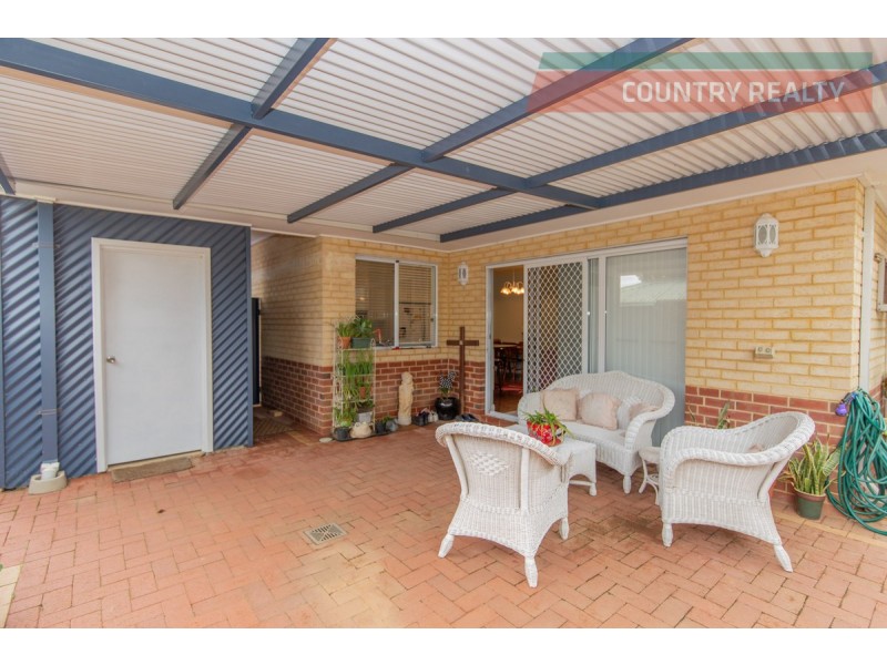 27 Selby Street, Northam WA 6401