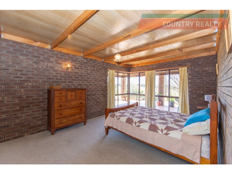 622 Clackline-Toodyay Road, Toodyay WA 6566