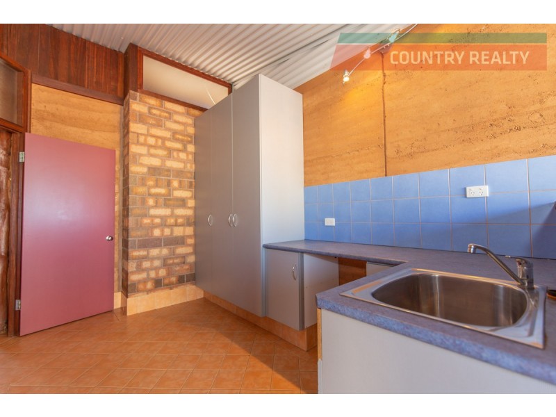 523 Wongamine Road, Northam WA 6401