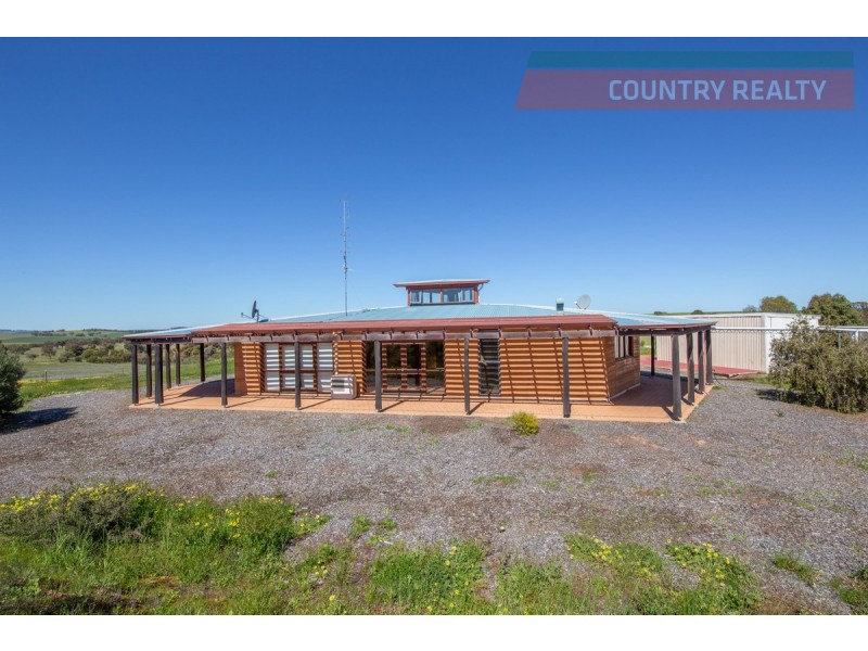 523 Wongamine Road, Northam WA 6401
