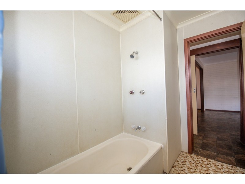 6A Agett Way, Northam WA 6401