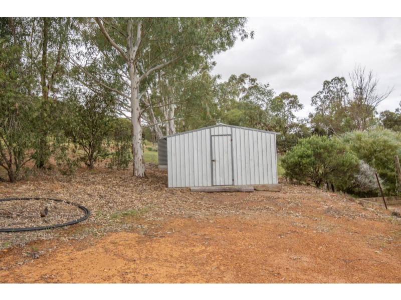 23 Fitzgerald Tce, Toodyay WA 6566