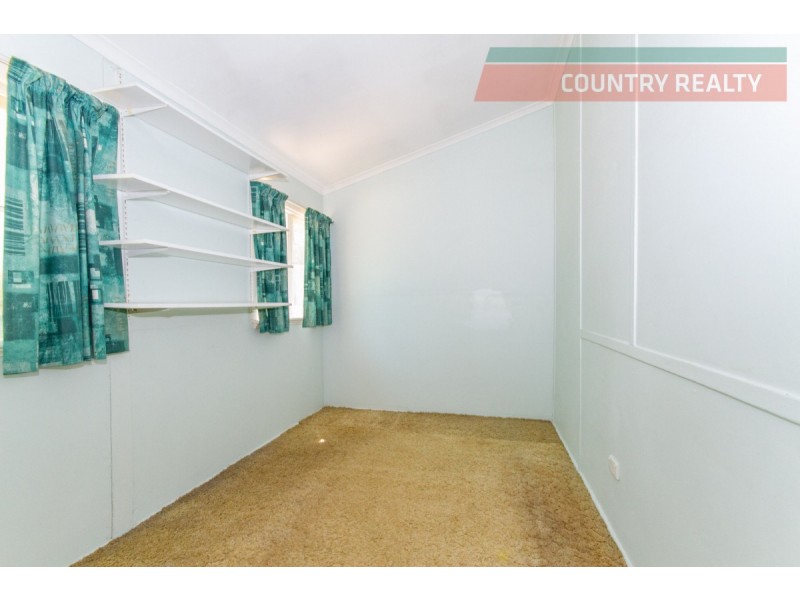 153 Railway Road, Clackline WA 6564